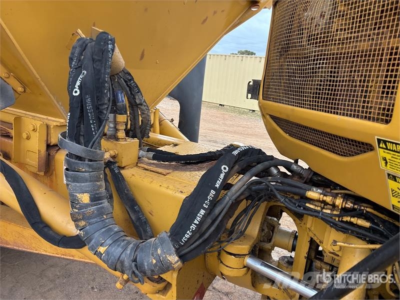 CAT 730 Articulated Haulers