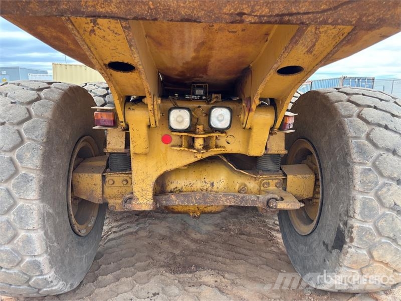CAT 730 Liigendraamiga pinnaseveokid
