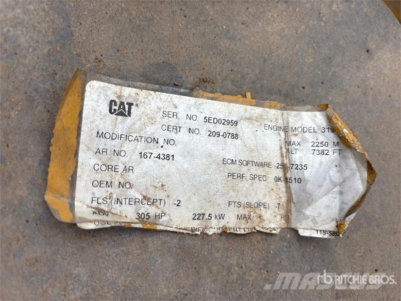 CAT 730 Liigendraamiga pinnaseveokid