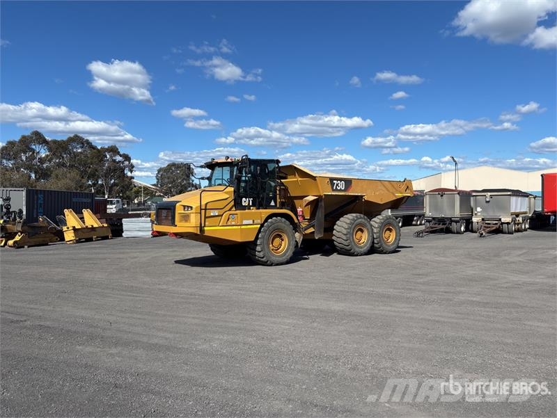 CAT 730 Zglobni damperi