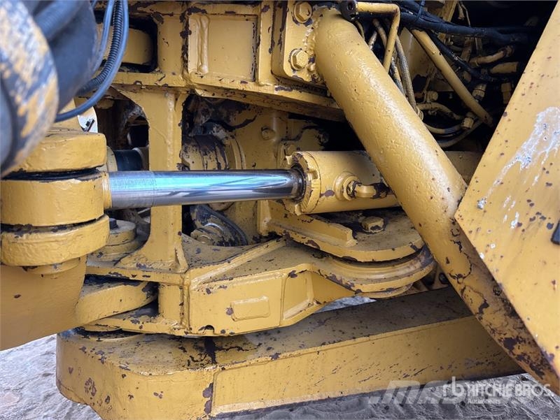 CAT 730 Articulated Haulers