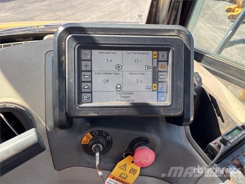 CAT 730 Zglobni damperi