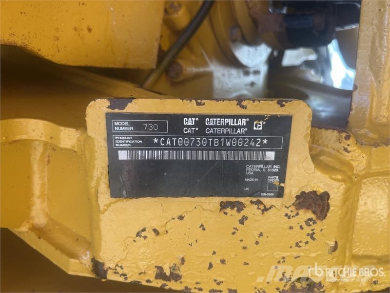 CAT 730 ساحبات مفصلية