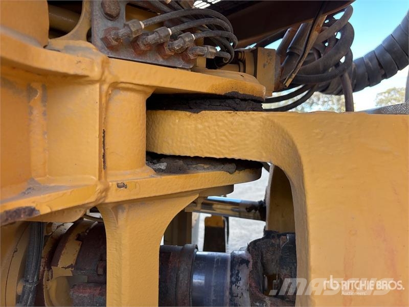 CAT 730 Zglobni damperi