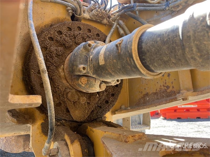 CAT 730C 铰接式自卸车