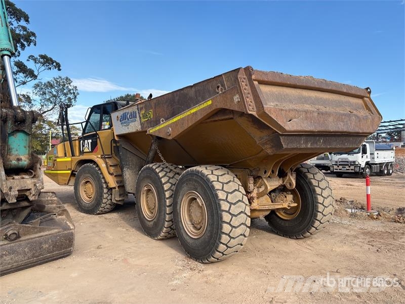 CAT 730C Articulated Haulers