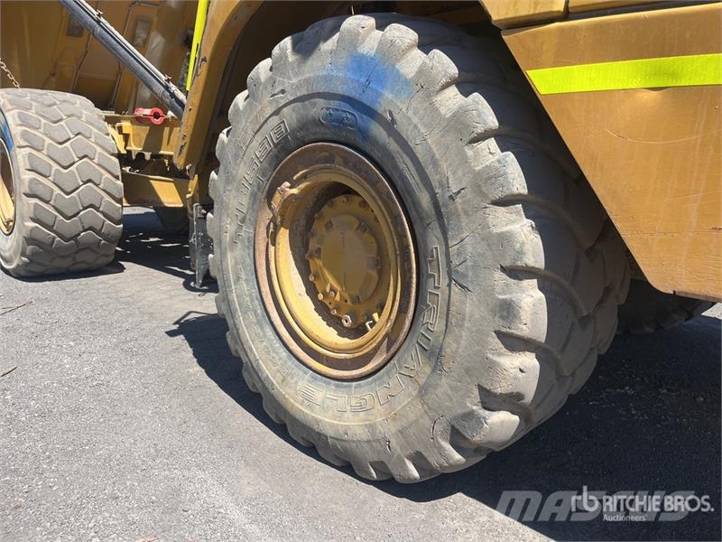 CAT 730C 铰接式自卸车