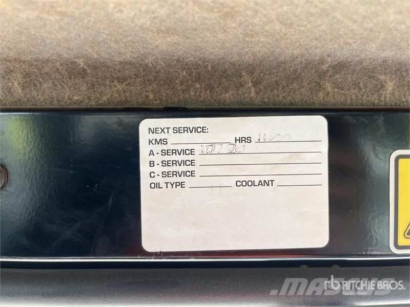 CAT 730C 铰接式自卸车