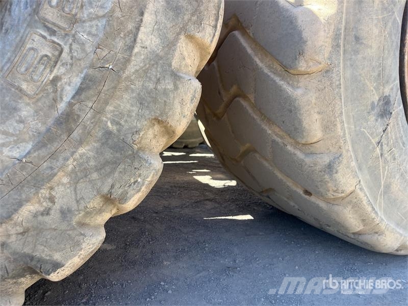 CAT 730C 铰接式自卸车