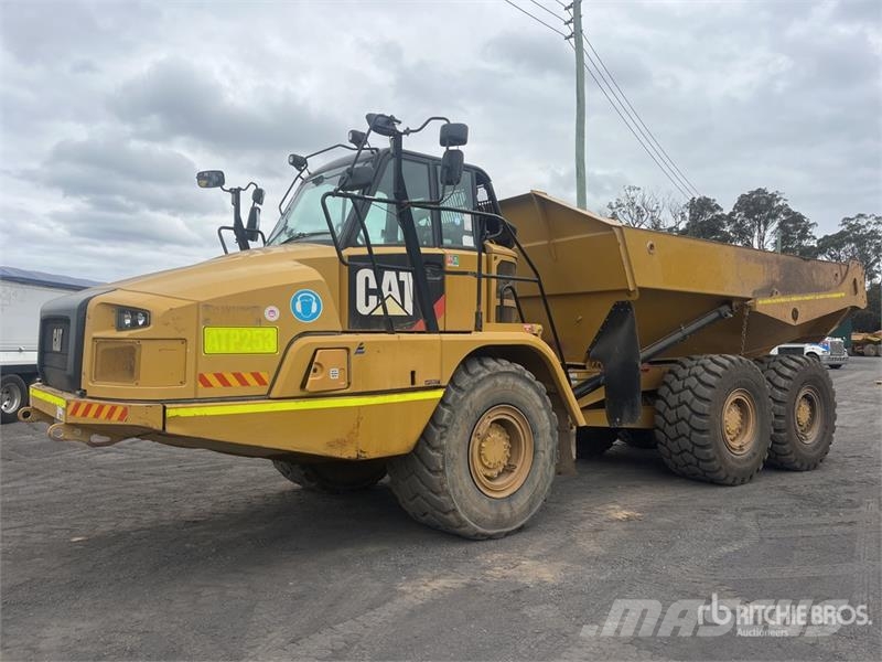 CAT 730C2 Dumper - Knickgelenk