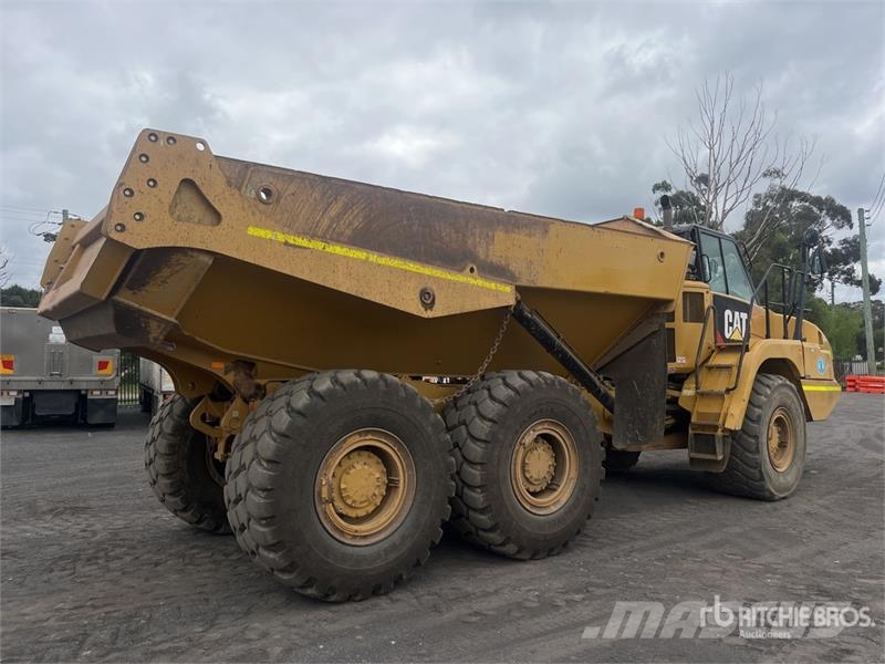 CAT 730C2 Dumper - Knickgelenk