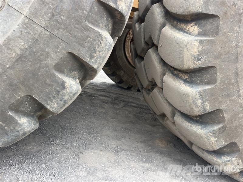 CAT 730C2 Dumper - Knickgelenk