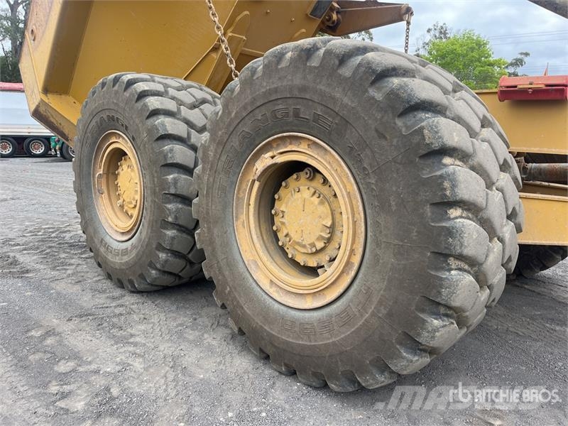 CAT 730C2 Dumper - Knickgelenk