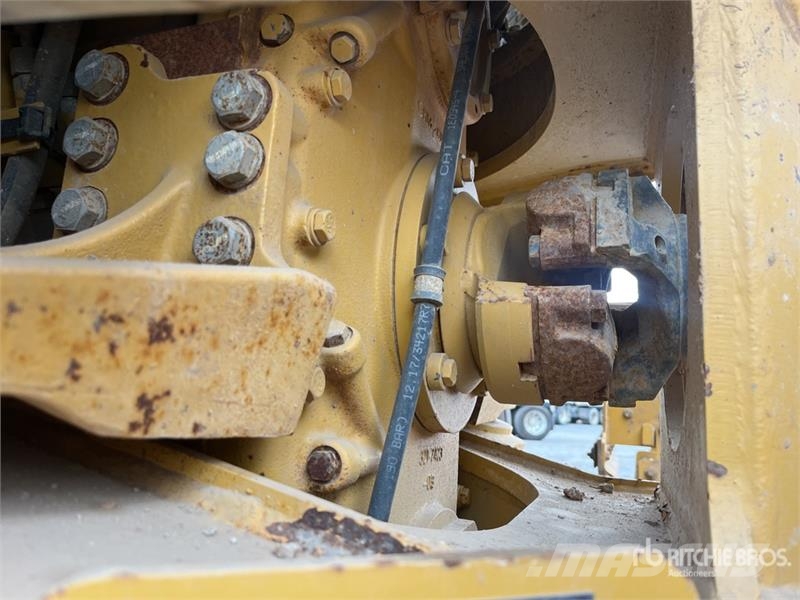 CAT 730C2 Dumper - Knickgelenk