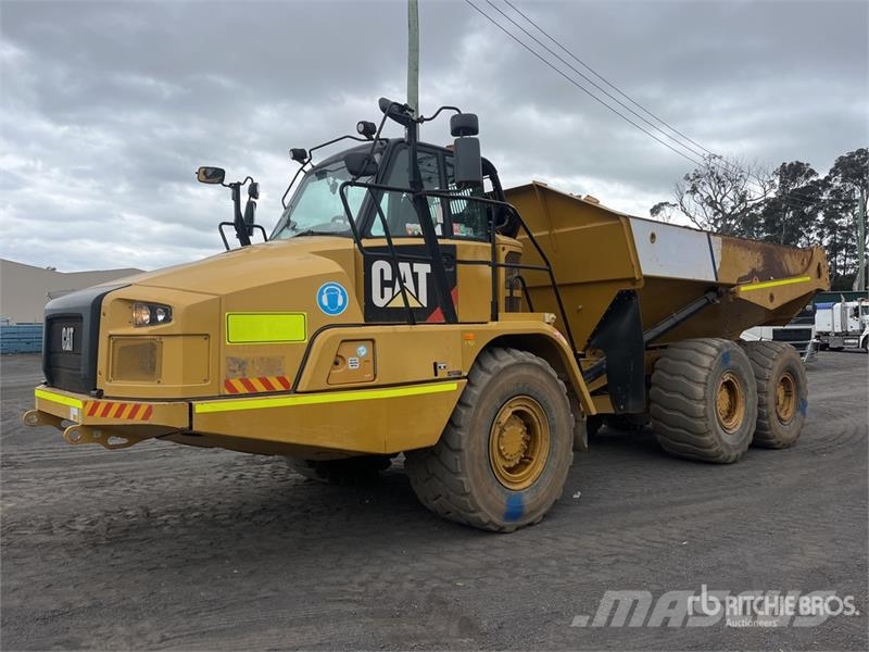CAT 730C2 Dumper - Knickgelenk