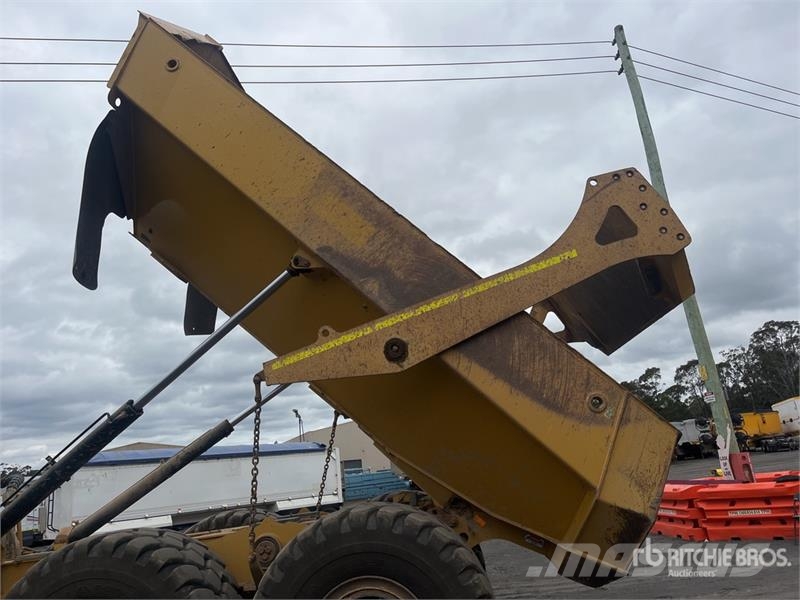 CAT 730C2 Dumper - Knickgelenk