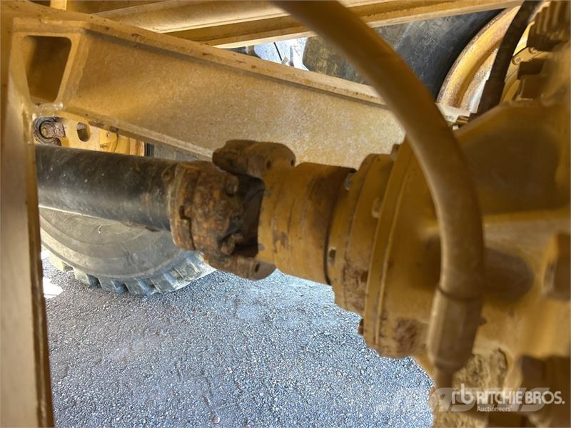 CAT 740B Wozidła przegubowe