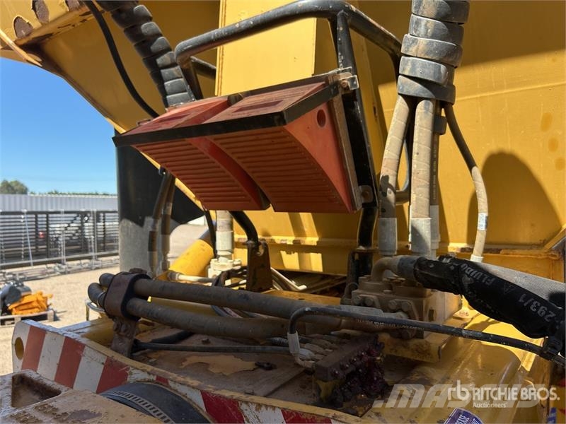 CAT 740B Wozidła przegubowe