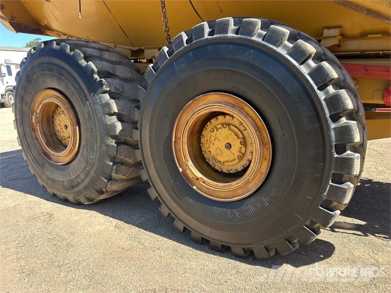 CAT 740B Wozidła przegubowe