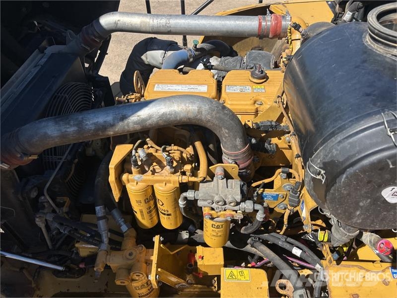 CAT 740B Wozidła przegubowe
