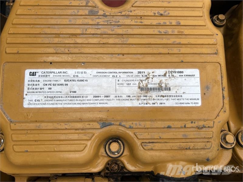 CAT 740B ساحبات مفصلية