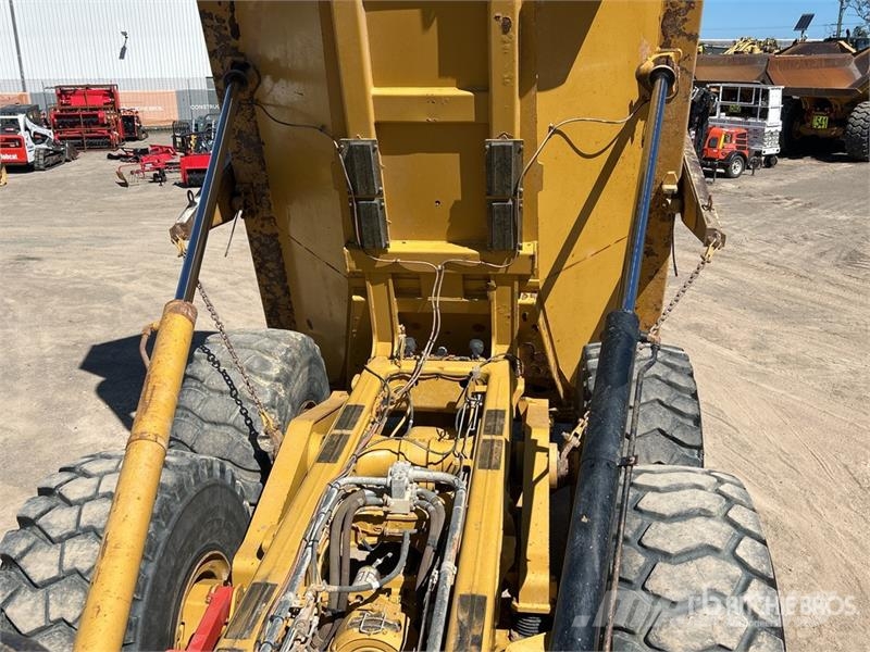 CAT 740B Wozidła przegubowe