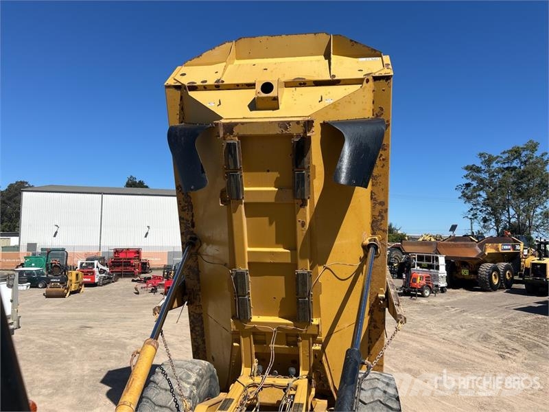 CAT 740B Wozidła przegubowe