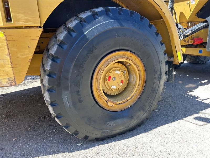CAT 740B Wozidła przegubowe