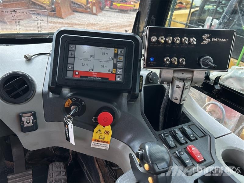 CAT 740GC 30000 L Water Wagon Cisterny na vodu
