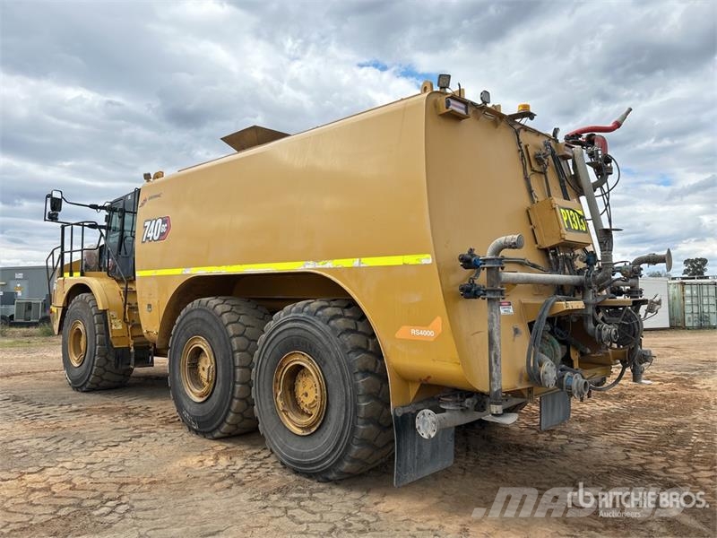 CAT 740GC 30000 L Water Wagon Cisterny na vodu