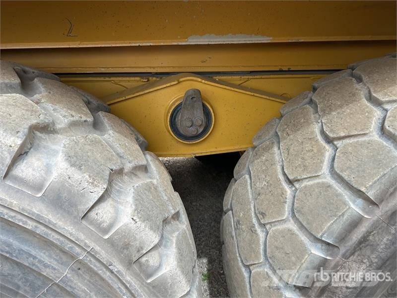 CAT 740GC 30000 L Water Wagon Water tankwagens