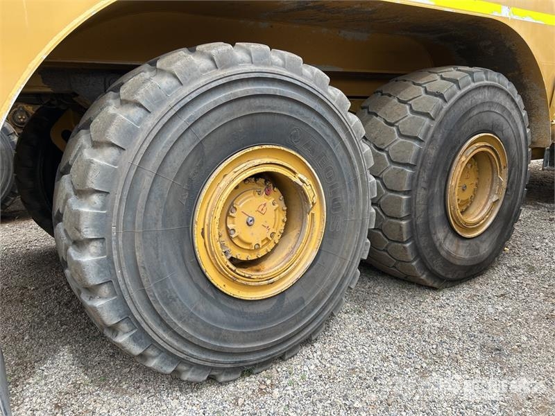 CAT 740GC 30000 L Water Wagon Water tankwagens