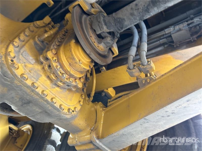 CAT 740GC 30000 L Water Wagon Water tankwagens
