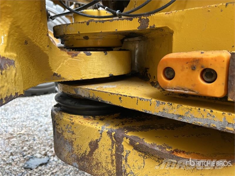 CAT 740GC 30000 L Water Wagon Water tankwagens