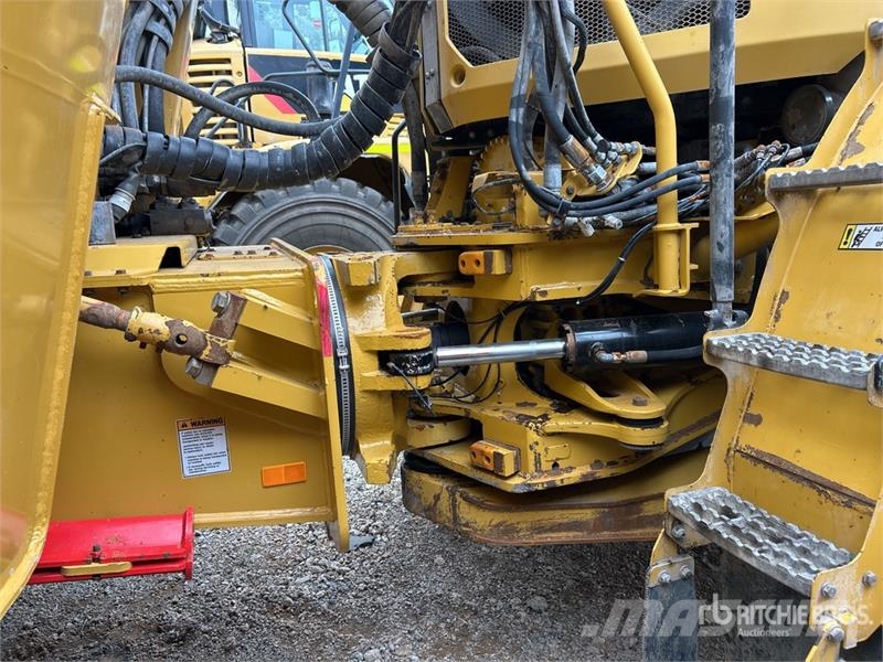 CAT 740GC 30000 L Water Wagon Water tankwagens