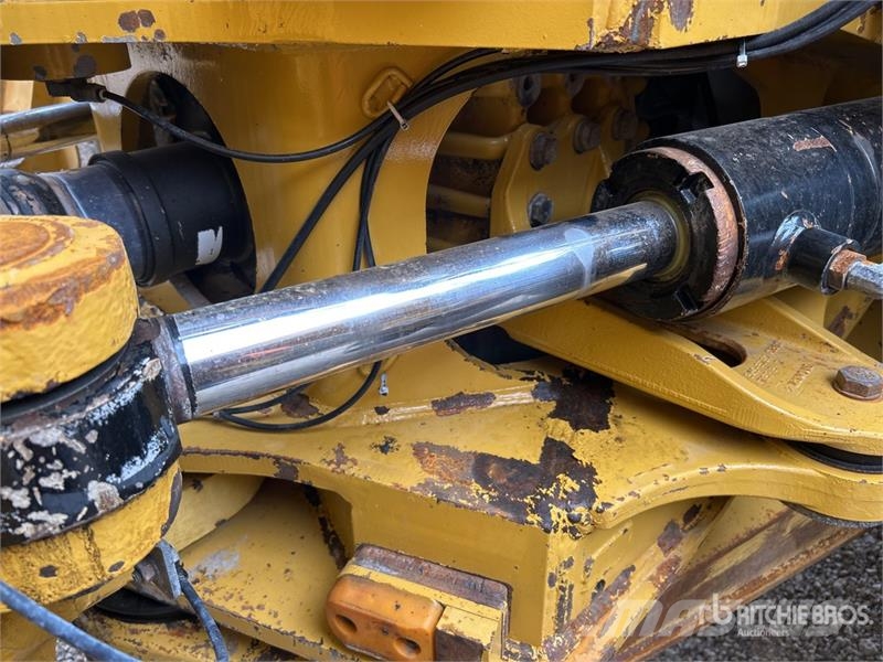 CAT 740GC 30000 L Water Wagon Water tankwagens