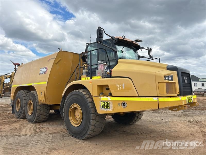 CAT 740GC 30000 L Water Wagon Cisterny na vodu