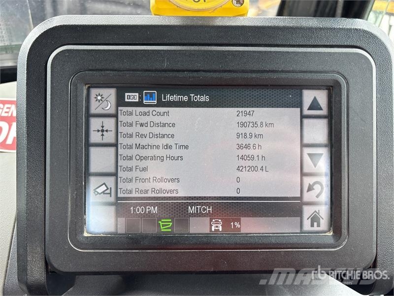CAT 745 Articulated Dump Truck Kĺbové nákladné autá