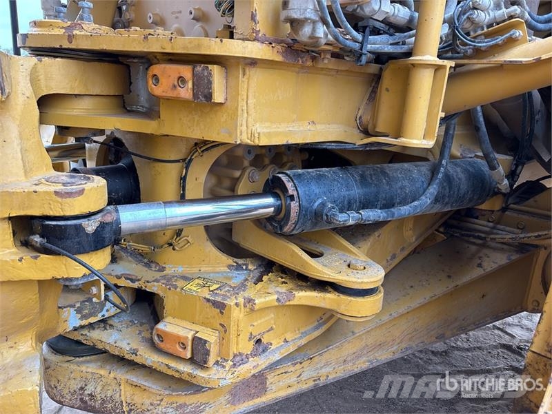 CAT 745 Articulated Dump Truck Liigendraamiga pinnaseveokid