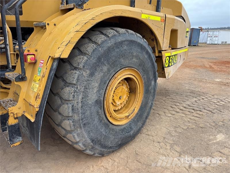 CAT 745 Articulated Dump Truck Liigendraamiga pinnaseveokid