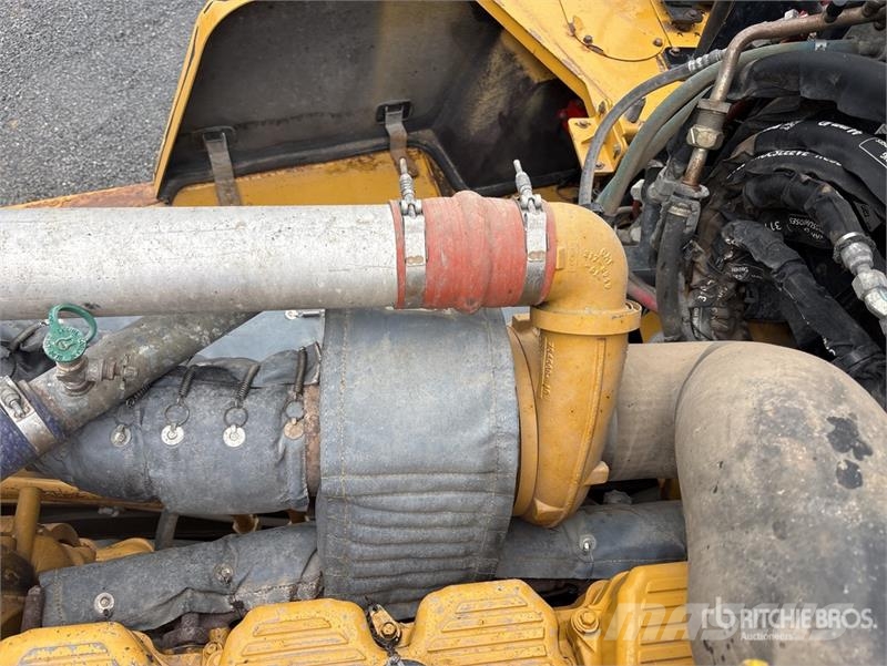 CAT 745 Articulated Dump Truck Liigendraamiga pinnaseveokid