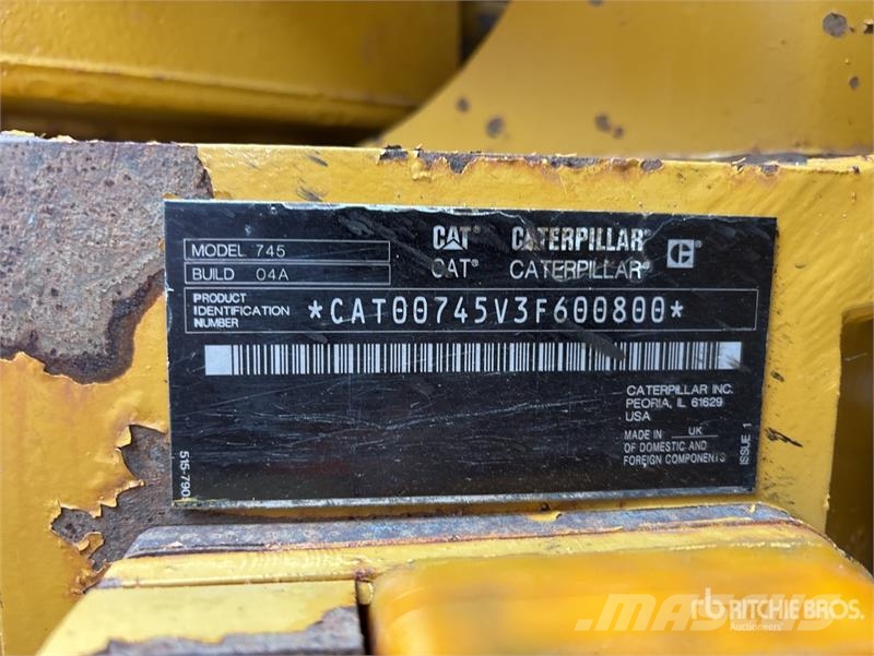 CAT 745 Articulated Dump Truck Liigendraamiga pinnaseveokid