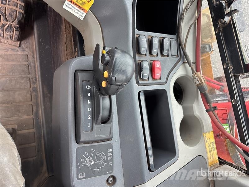 CAT 745 Articulated Dump Truck Liigendraamiga pinnaseveokid