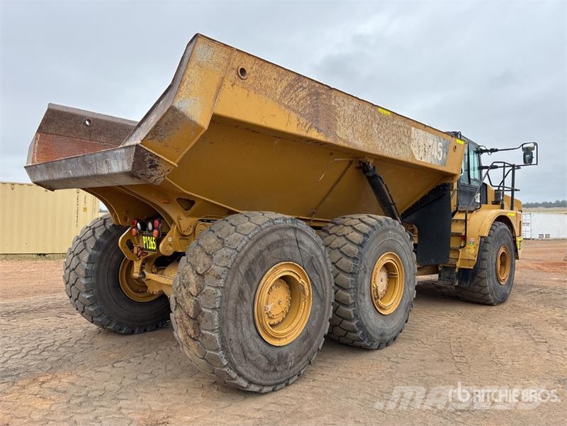 CAT 745 Articulated Dump Truck Liigendraamiga pinnaseveokid