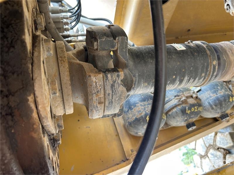 CAT 745C ساحبات مفصلية