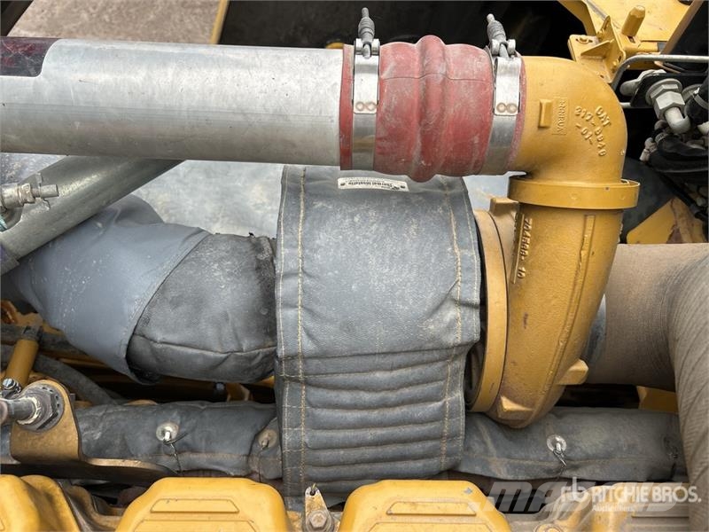 CAT 745C Zglobni demperji