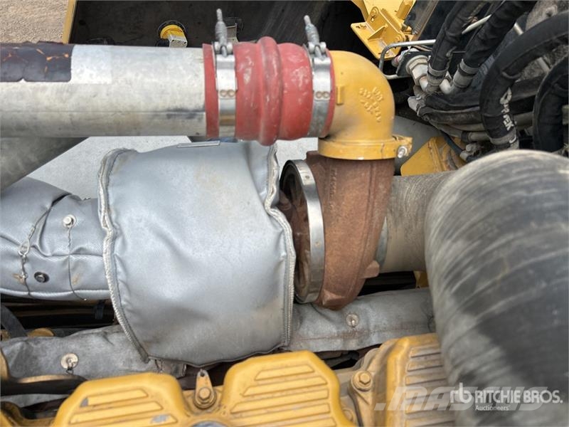 CAT 745C ساحبات مفصلية