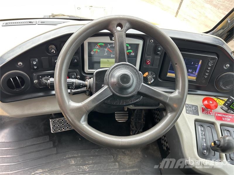 CAT 745C Zglobni demperji