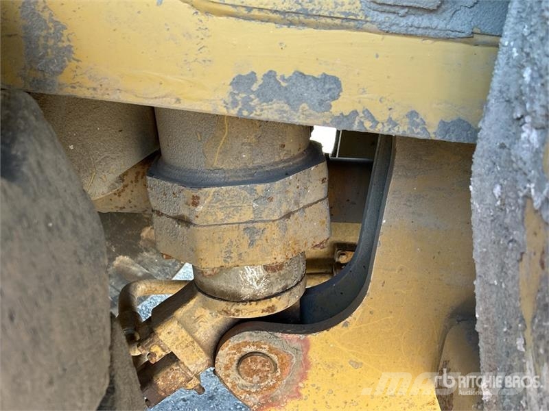 CAT 769C Zglobni damperi