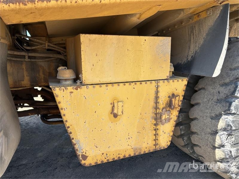 CAT 769C Zglobni damperi